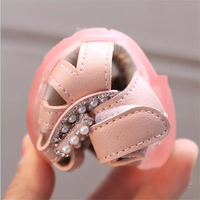 Newest Summer Baby Sandals Fashion Leathers Sweet Children Sandals for Girls Toddler Baby Breathable Soft Bottom Hollow Sandals