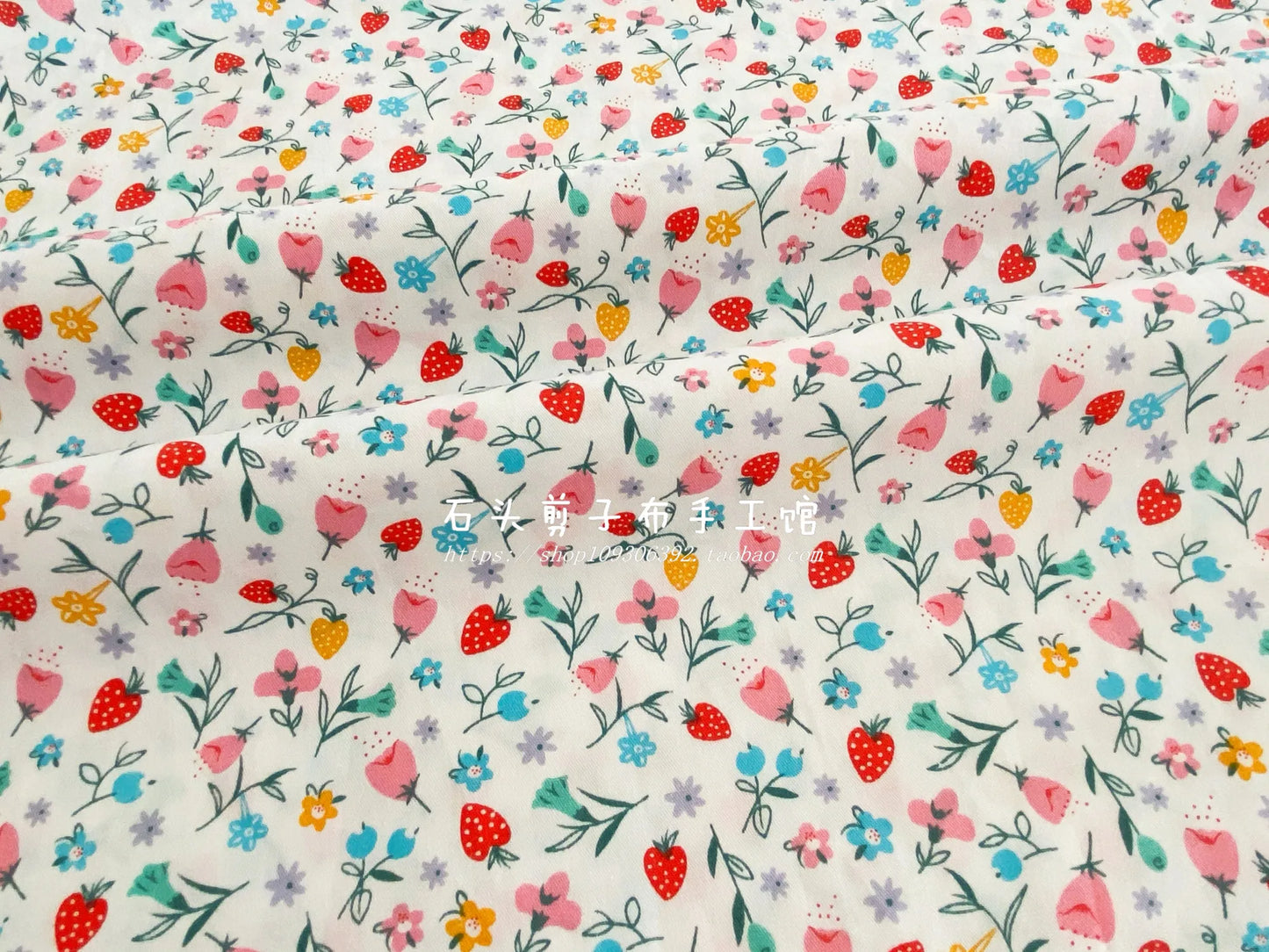 160x50cm Small Flower Series Christmas Twill Cotton Printing Fabric Making Bedding Tablecloth DIY Decorative Cloth