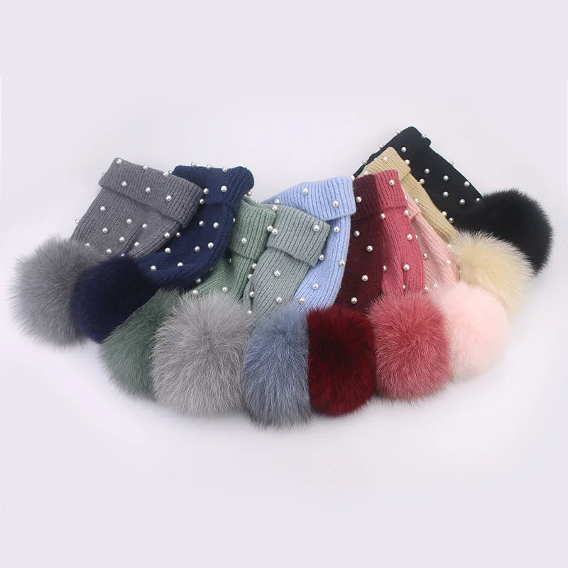 2020 New Winter Pearl Beanie Cap Lady Fluffy Double Layer Real Fur Pom Pom Knit Skullies Bean Bean Pompom Outdoor Warm Ski Caps