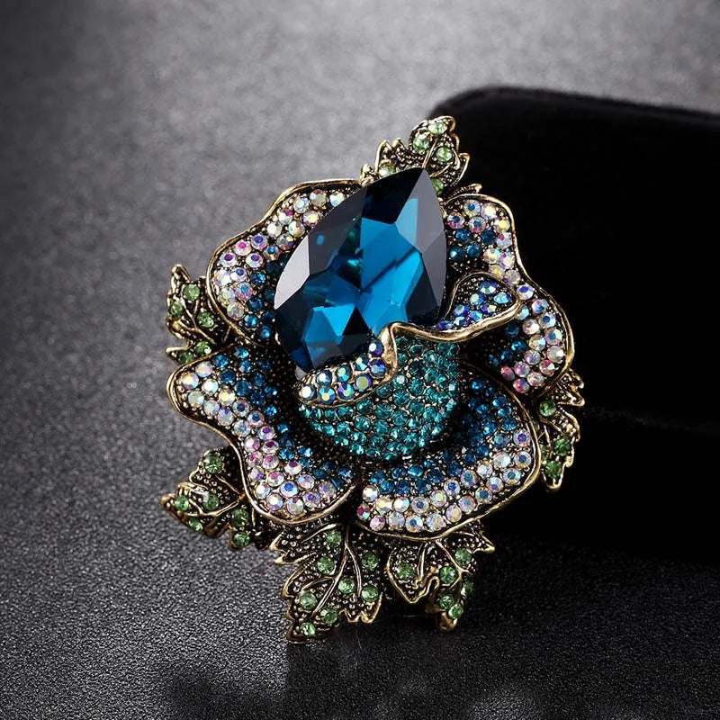 Zlxgirl Blue Pink Flowers Brooches Bouquet Christmas Accessories Beautiful Women Vintage Brooch Pins Bijoux Fashion Hijab Pins