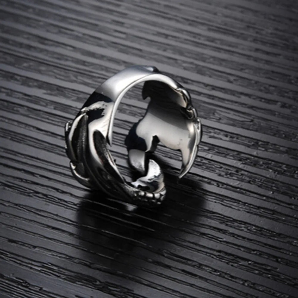 Fashion Accessories Punk Chrome Jewelry Titanium Steel Dragon Claw Heart Party Rings for Men