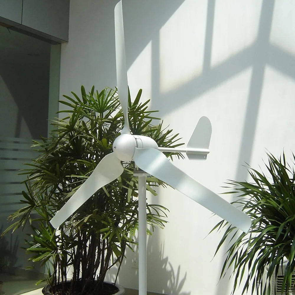 15kwh/day EU D-free Delivery Of 4000W 48V Horizontal Household 220V Wind Farm With Solar Cell System