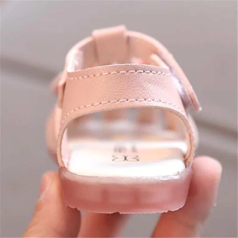 Newest Summer Baby Sandals Fashion Leathers Sweet Children Sandals for Girls Toddler Baby Breathable Soft Bottom Hollow Sandals