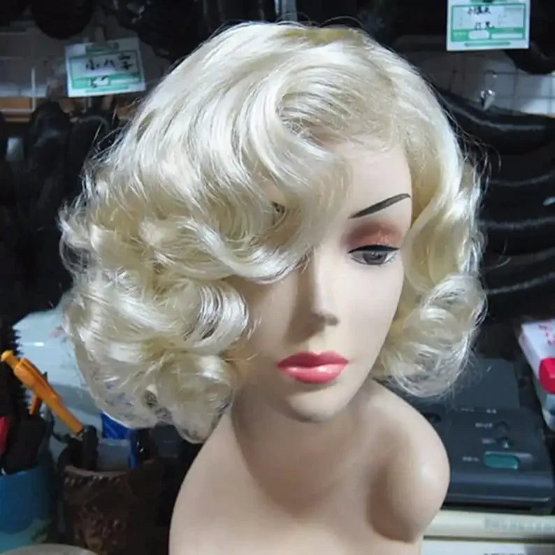 Cosplay Marilyn Monroe Party Anime Wigs Perruque Cheveux Humain Synthetic Wig For Women Light Blonde Wavy Curly Short Hair Wigs