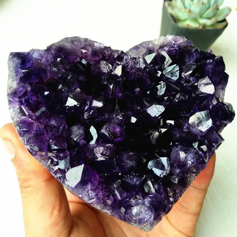 High Quality Uruguay Amethyst Geode Crystal Heart Natural Stone Quartz Cluster Room Decor Display Amethyste Pierre Naturelle