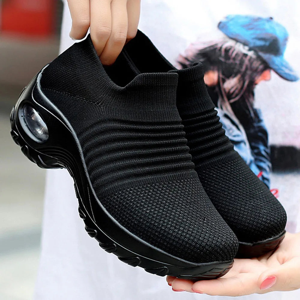 Women's Sneakers 2023 New Fashion Mesh Ladies Slip On Breathabe Sport Shoes 35-43 Large-Sized Female Outdoor Running Loafers