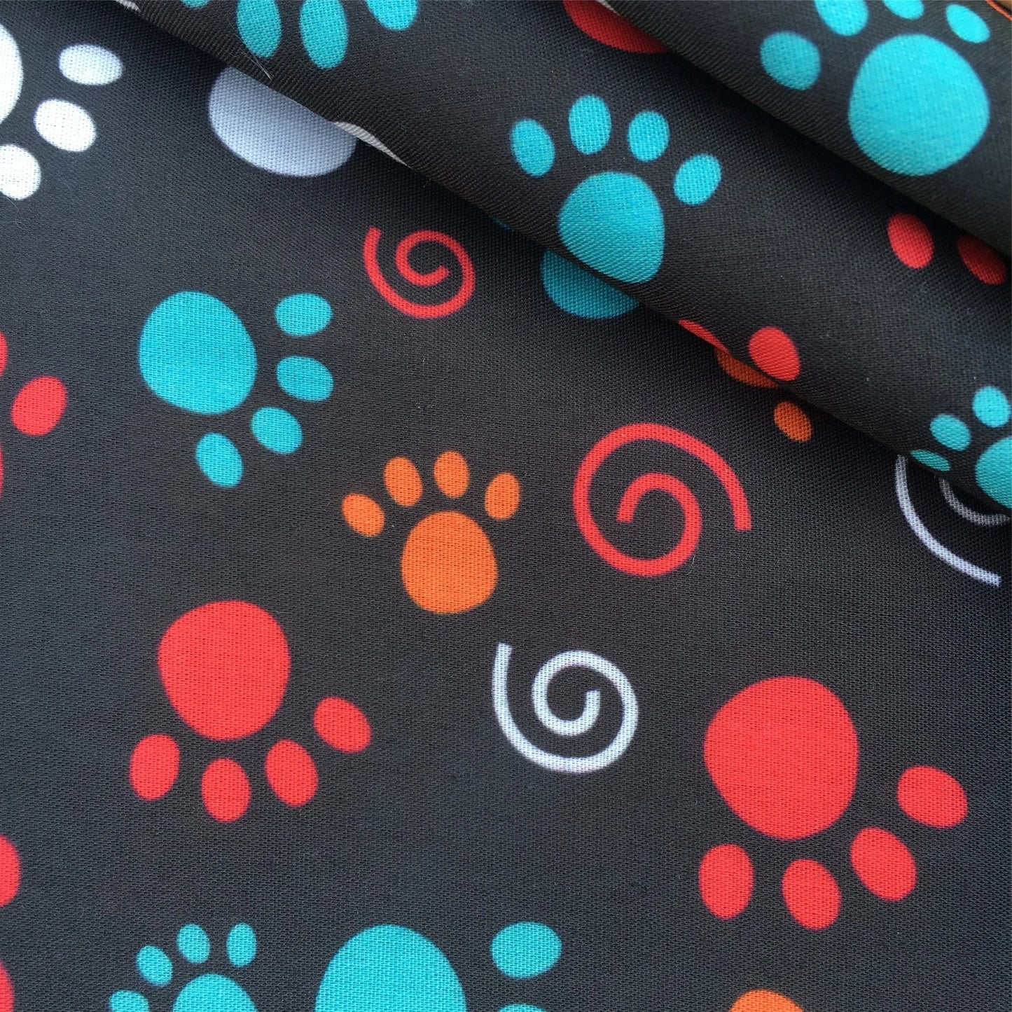 50*145cm Footprint Dog Paw Polyester 100% Cotton Fabric for Tissue Sewing Quilting Fabric Needlework Material DIY Handmade Craft