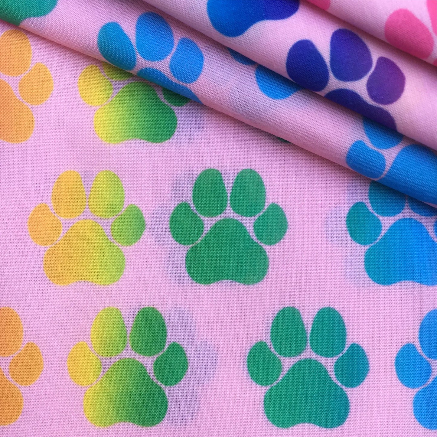 50*145cm Footprint Dog Paw Polyester 100% Cotton Fabric for Tissue Sewing Quilting Fabric Needlework Material DIY Handmade Craft